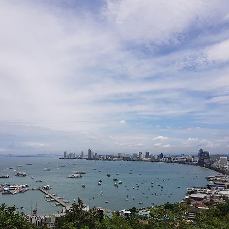 Sea Horse Pattaya Hotel ภายนอก รูปภาพ